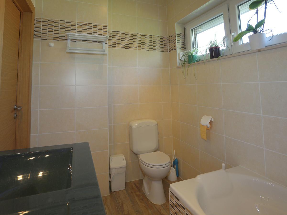 A Villa Perfectly Situated In Spa Between The Town Centre And The Forest المظهر الخارجي الصورة